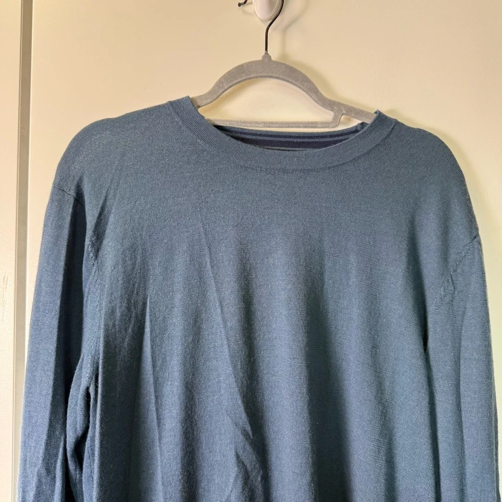 Banana Republic Men's 100% Merino Wool Blue‎ Crewneck Sweater Business Casual L